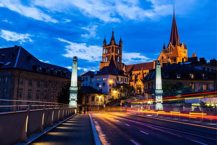 Lausanne Scavenger Hunt: Self-Guided Highlights & City Puzzle Walk photo 2