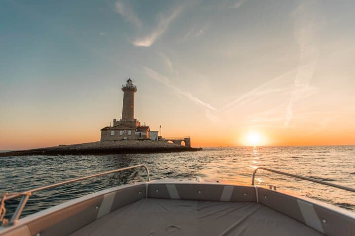 Sunset Wine Cruise from Medulin to Kamenjak: Private Boat Experience photo 4