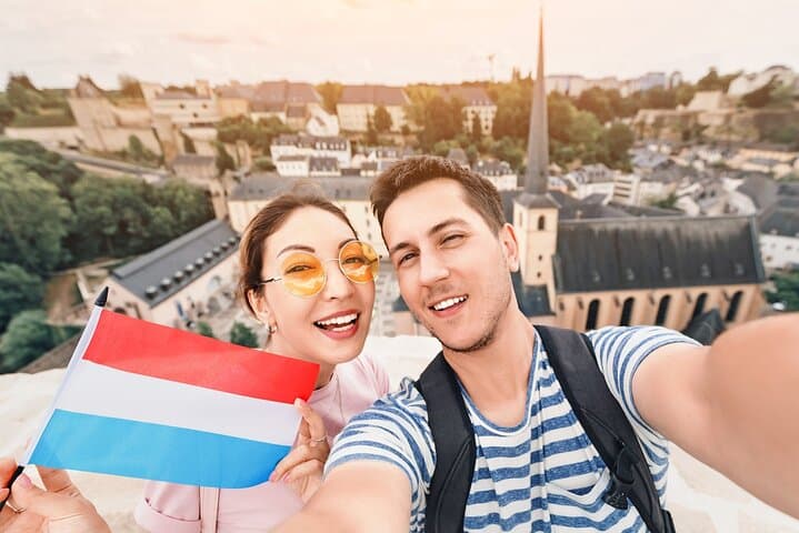 Wine & Walk Luxembourg City: Private Two‑Hour Crémant & Corniche Tasting photo 4
