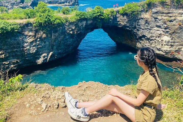 Nusa Penida West: Private Full-Day Tour to Kelingking, Broken Beach & Crystal Bay photo 5