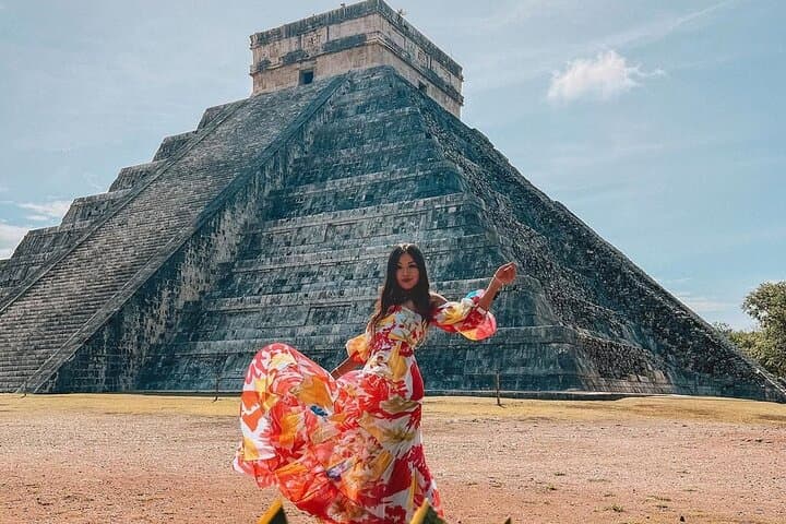Chichén Itzá, Cenote Suytún & Ik-Kil: Full-Day Guided Tour from Cancún photo 2