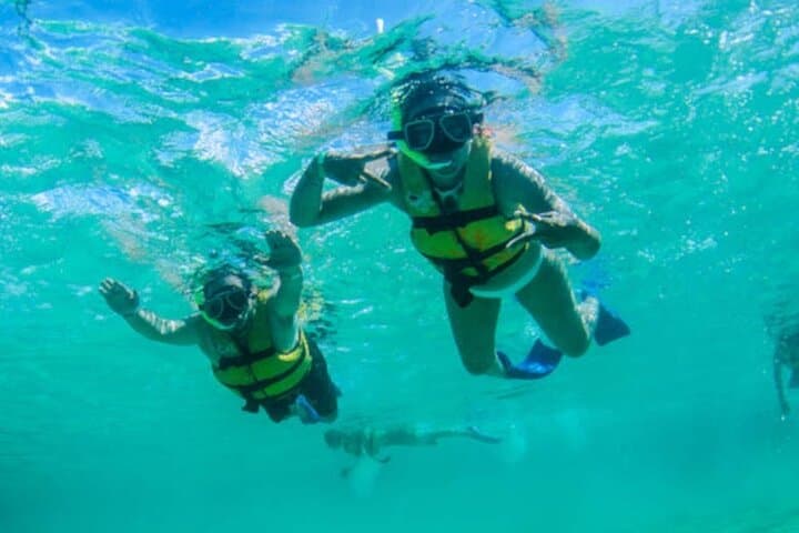 Cozumel Catamaran Snorkel & Beach Club Day — Luxury Excursion with Drinks photo 5