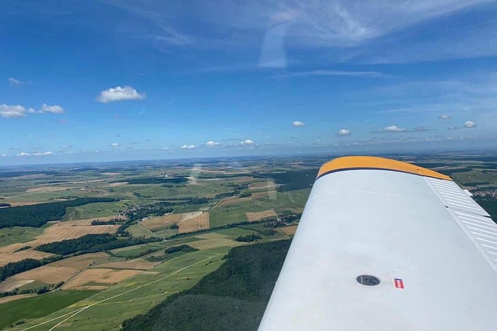 Champagne Safari: Defender Vineyard Route, Aerial Flight & Tasting near Reims photo 1