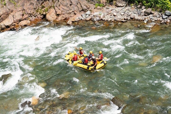 New River Gorge Private Whitewater Rafting Tour from Fayetteville