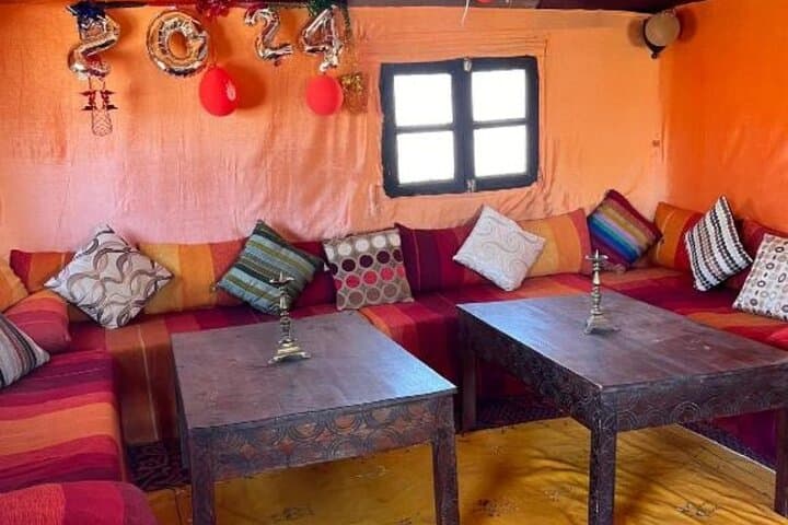 Merzouga Overnight Glamping: Camel Trek & Starry Camp at Erg Chebbi photo 4