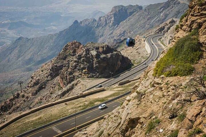 Taif Panoramic Peaks, Rose Farms & Historic Al-Balad Day Tour