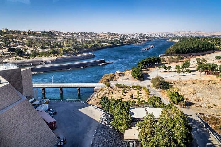 Private 2-Day Tour from Luxor: Aswan & Abu Simbel by Road photo 4