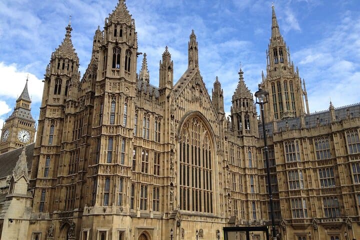Layover London: 6-Hour Private Heathrow-to-City Tour photo 6