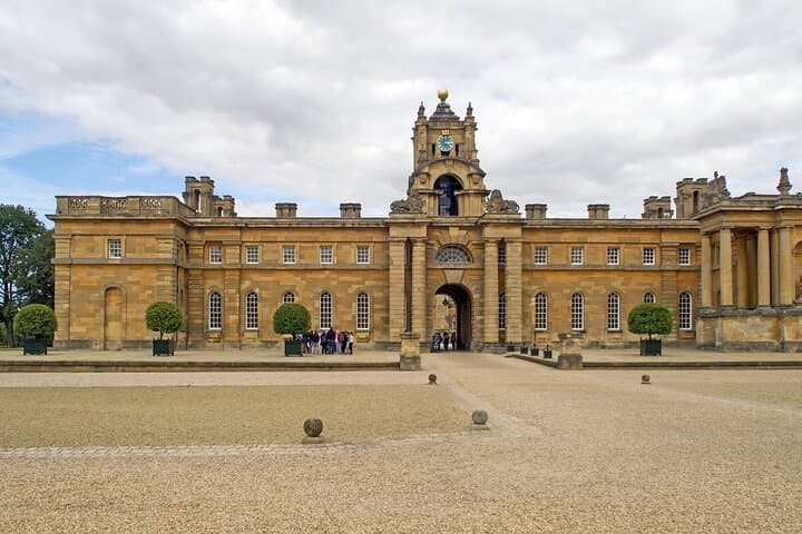Private Day Tour to Blenheim Palace, Oxford & Cotswold Villages photo 3