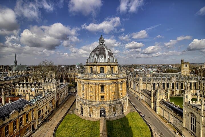 Private Day Tour to Blenheim Palace, Oxford & Cotswold Villages photo 6