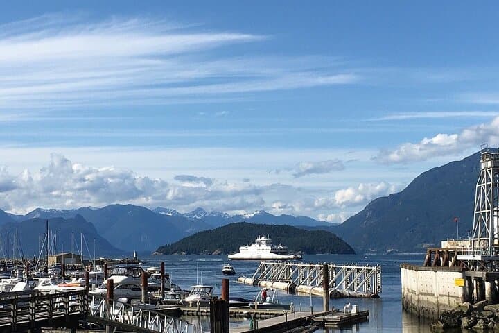 Vancouver Coastal Highlights: Prospect Point, Capilano Suspension Bridge & Horseshoe Bay Private Tour