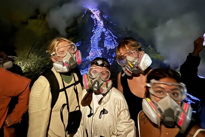 Ijen Blue Fire Sunrise Trek From Bali — Hotel, Ferry & Private Transfer photo 4
