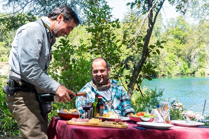Fly Fishing the Limay River: Full-Day Guided Trips from Bariloche photo 4