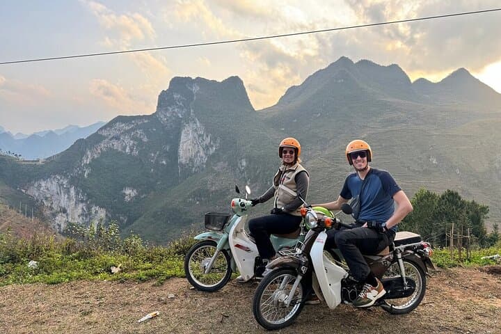 Ha Giang Loop Motorbike Tour: 5-Day Dong Van Plateau Adventure photo 3