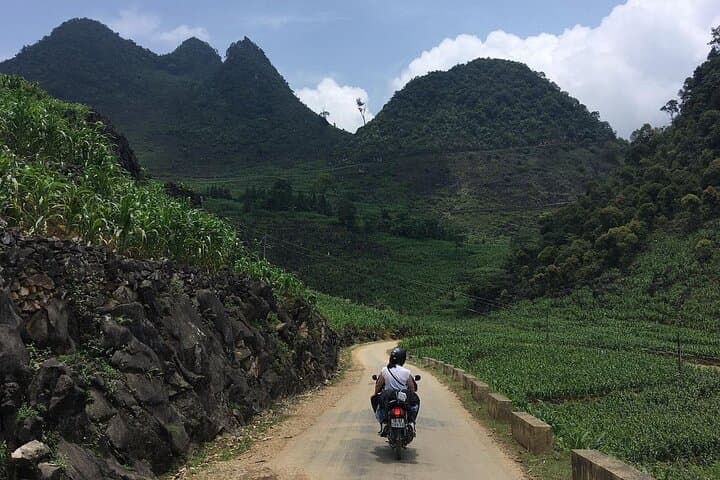 Ha Giang Motorbike Adventure: 3-Day Dong Van Plateau Loop