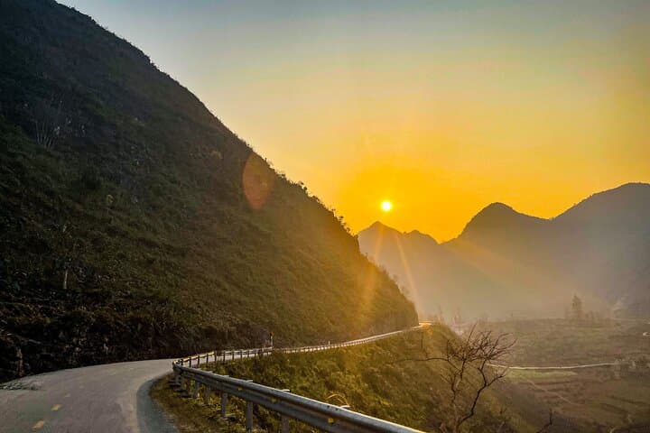 Ha Giang Motorbike Adventure: 3-Day Dong Van Plateau Loop photo 5