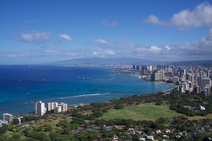 Customizable Private Oahu Tour from Ko Olina — Diamond Head, North Shore & Waterfalls