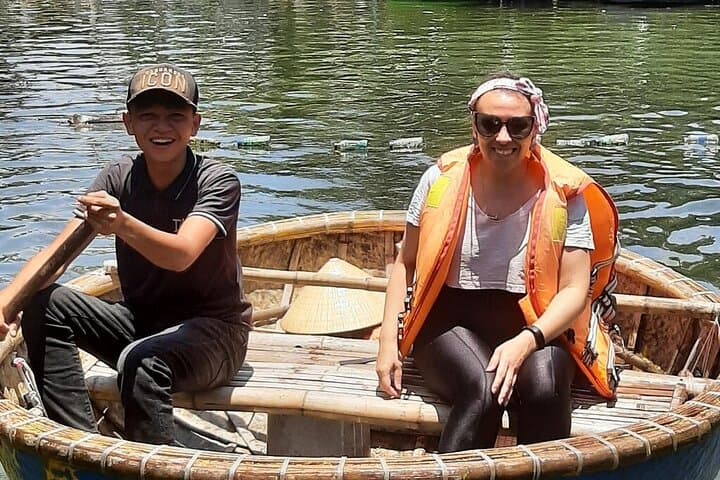 Hoi An Eco Tour: Tra Nhieu Village & Kim Bong Carpentry Cycling Day Trip photo 5