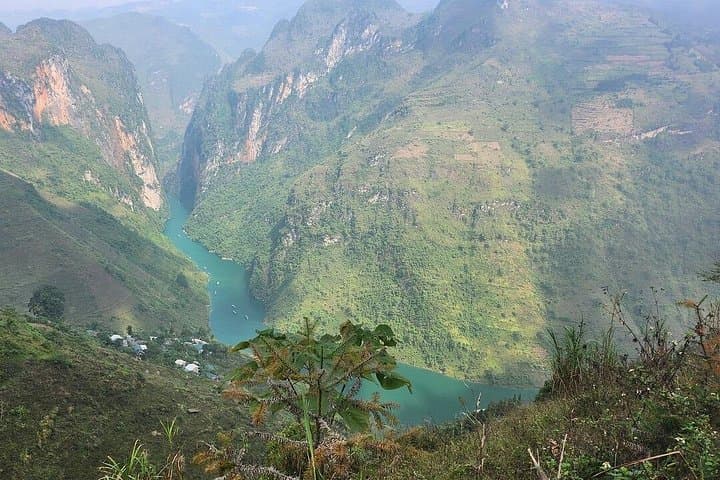 Ha Giang Loop Motorbike Tour: 5-Day Ride Through Vietnam's Northern Highlands photo 2
