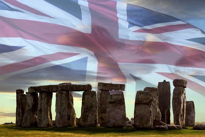 Stonehenge Half-Day Tour from London — Extended Admission on Salisbury Plain photo 5