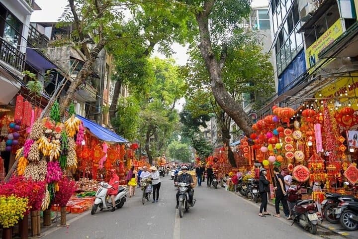 Hanoi Half-Day Private Tour: Hidden Corners, Train Street & Old Quarter