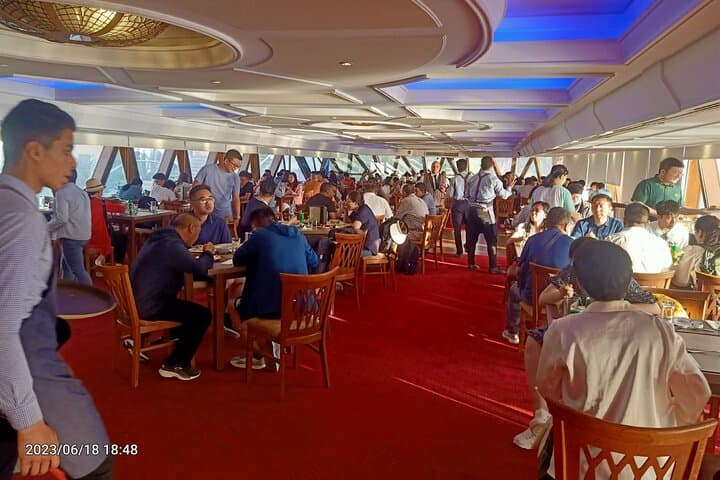 Evening Nile Dinner Cruise in Cairo — Two-Hour Cruise with Oriental Show photo 2