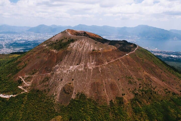 Pompeii and Mount Vesuvius Crater Hike: Guided Small-Group Day Trip with Wine Option photo 3