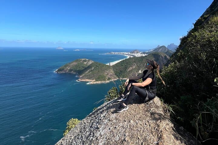 Climbing Sugarloaf Mountain: An Adventurer’s Trail to Rio’s Iconic Summit