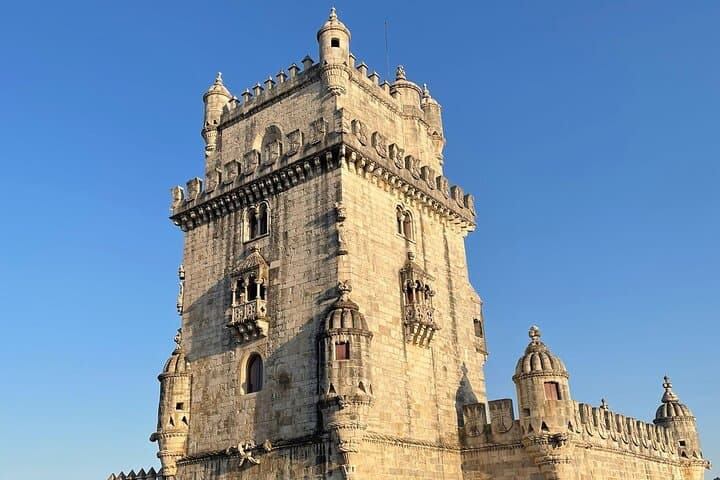 Private Tuk Tuk Tour of Belém: Pasteis, Monastery & Tagus Views photo 2