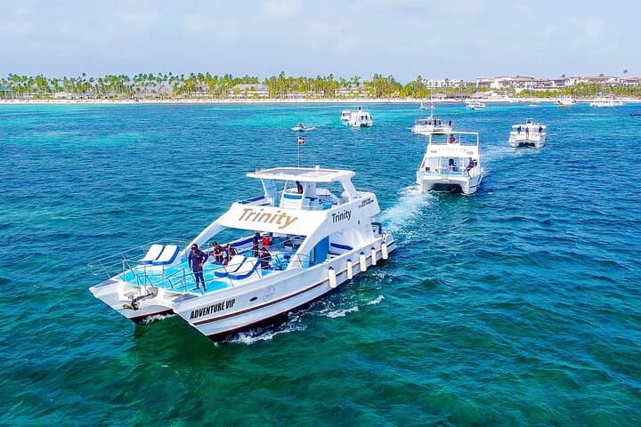 Punta Cana Infinity Hip Hop Boat Party: Snorkel, Natural Pool & Open Bar