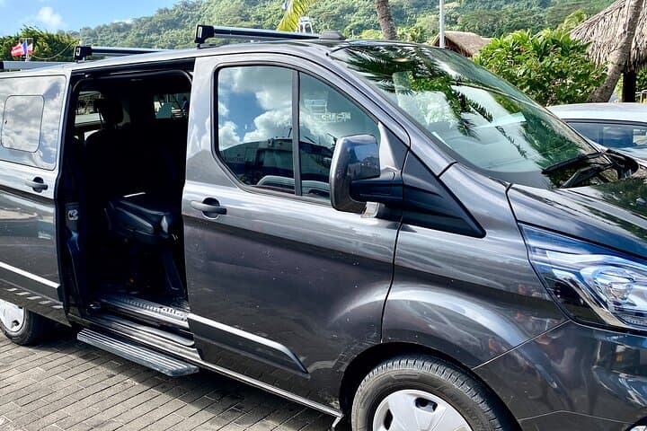 Explore Bora Bora by Private Mini Van — Matira Beach, Outuoreho & Vaitape photo 5