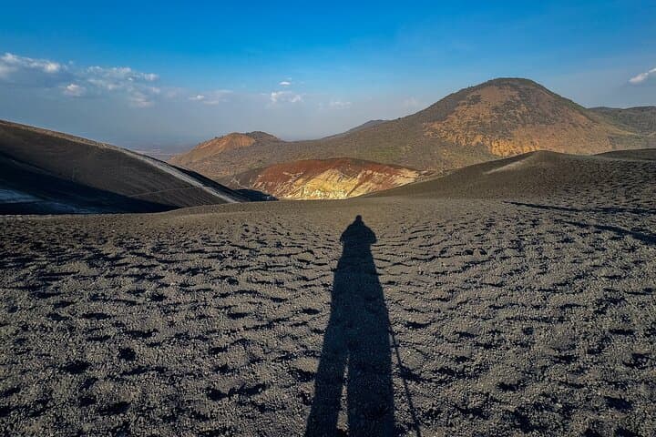 Volcano Boarding Cerro Negro: Private Guided Day Trip from León, Nicaragua