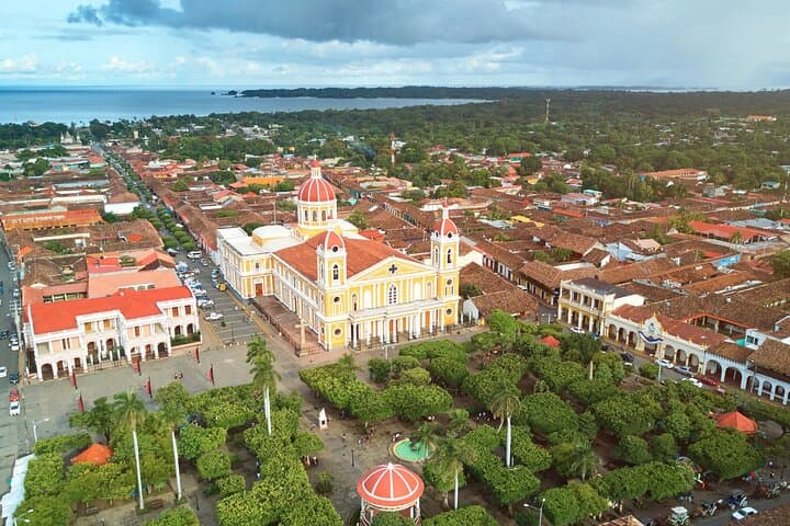 Granada Colonial City and 365 Islets: Private Full-Day Tour from San Juan del Sur photo 5