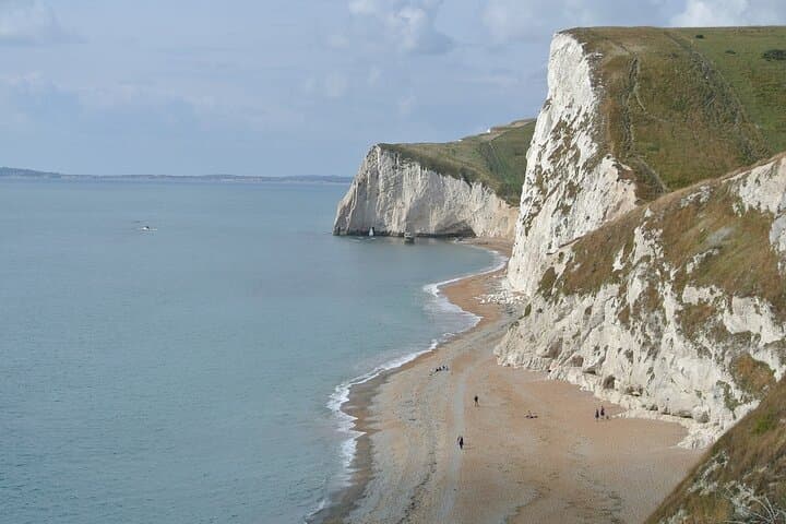 Jurassic Coast & Durdle Door Executive Private Tour from London photo 5