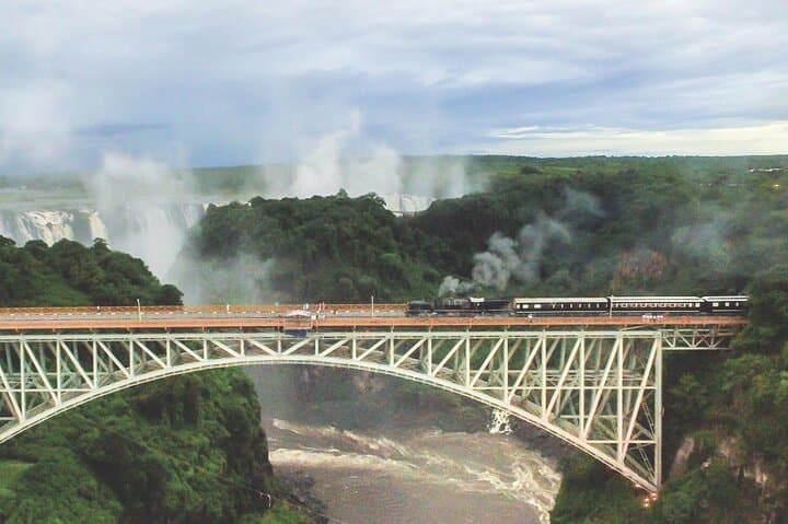 Royal Livingstone Steam Express: Sunset Steam Dinner Through Mosi Oa Tunya photo 2