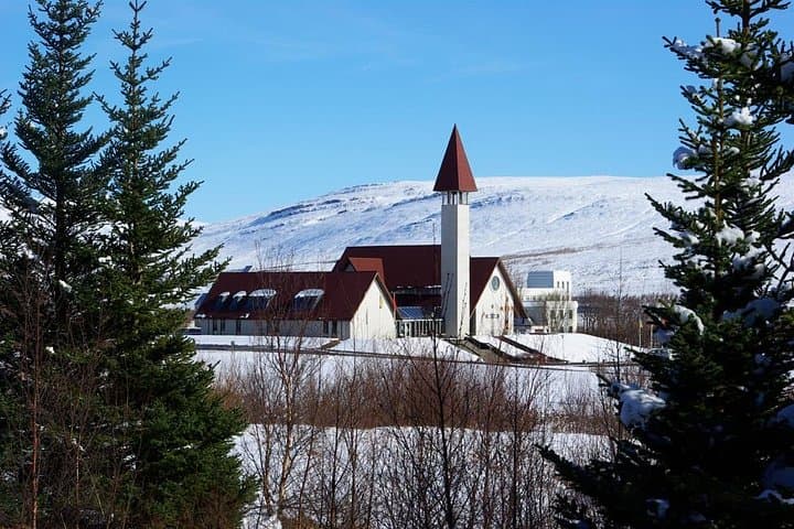 Private Silver Circle Tour: Hraunfossar, Deildartunguhver & Reykholt Day Trip from Reykjavik photo 4