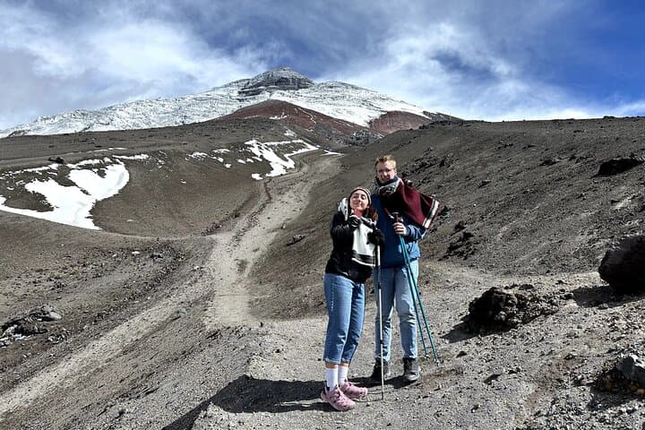 Full-Day Cotopaxi Volcano Hike from Quito: José Rivas Refuge & Limpiopungo photo 2
