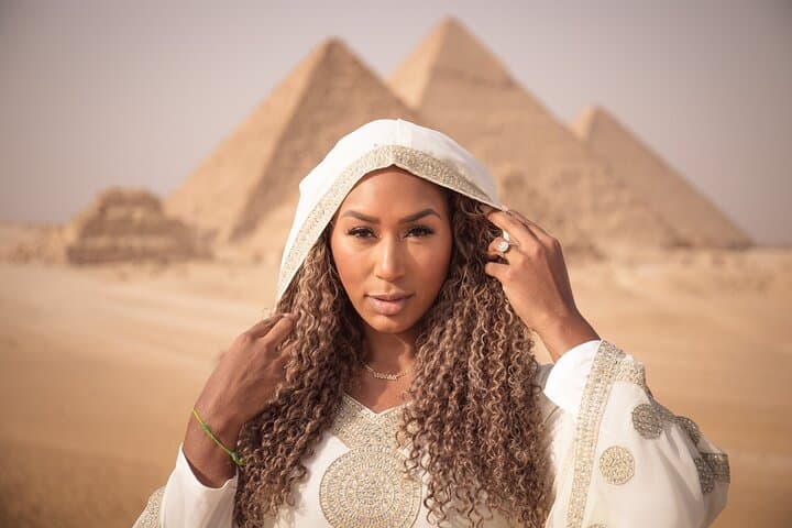 Full-Day Giza Pyramids, Egyptian Museum & Khan El-Khalili Bazaar Tour