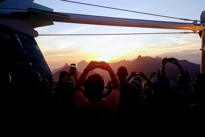 Rio Sunset Private Tour: Christ the Redeemer, Sugarloaf & Sunset Dinner