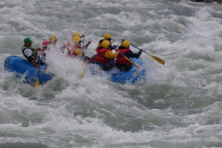 4-Day Kali Gandaki River Rafting from Kathmandu — Multi-Day Whitewater Gorge Expedition photo 3