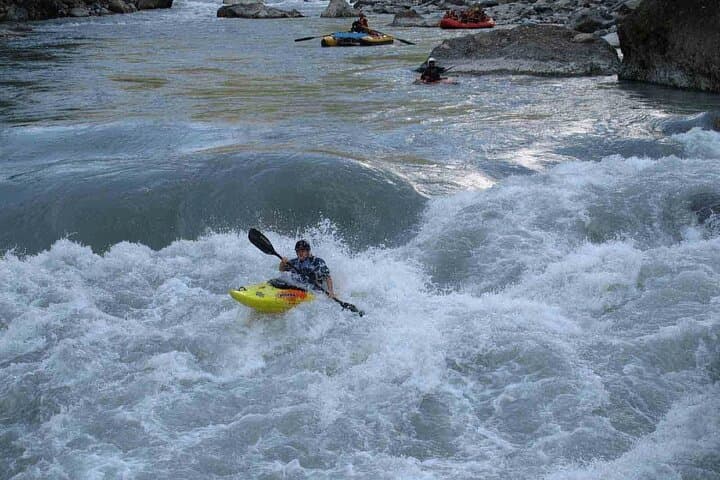 4-Day Kali Gandaki River Rafting from Kathmandu — Multi-Day Whitewater Gorge Expedition photo 6