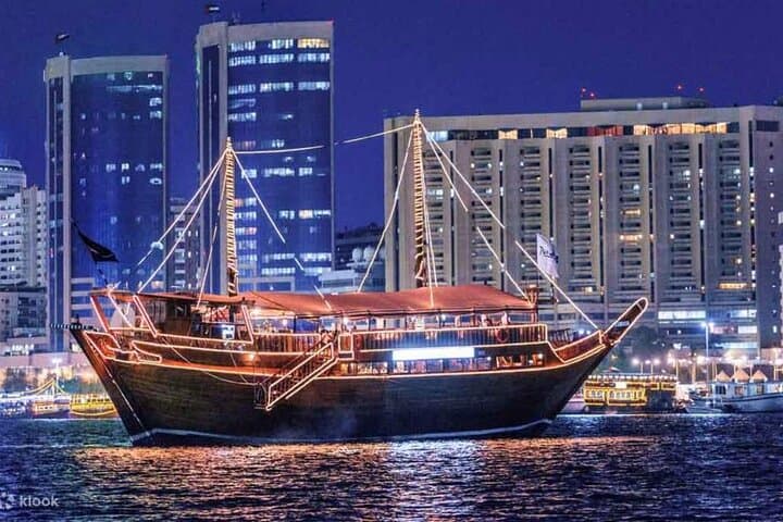 Dubai Marina Dhow Dinner Cruise: 2-Hour Skyline Cruise with Luxury Transfers photo 5