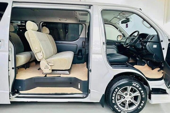 Colombo Airport to Kandy Private Transfer — Scenic 3‑Hour Drive Guide photo 6
