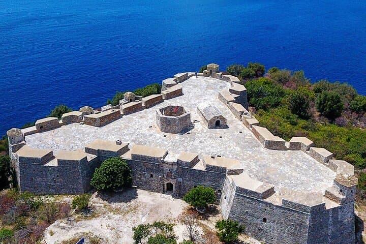 Blue Eye and Porto Palermo Castle Guided Day Trip from Saranda photo 2