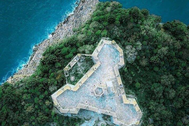Blue Eye and Porto Palermo Castle Guided Day Trip from Saranda photo 6