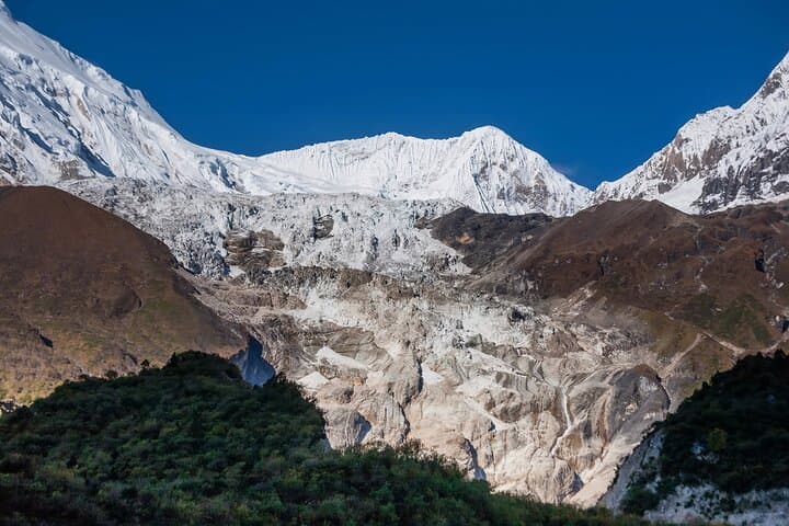 Manaslu Circuit Trek: 16-Day Larke Pass Adventure from Kathmandu photo 4