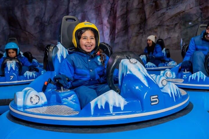 Snow Abu Dhabi Indoor Snow Park: Sledding, Tubing & Ice Sculptures photo 2