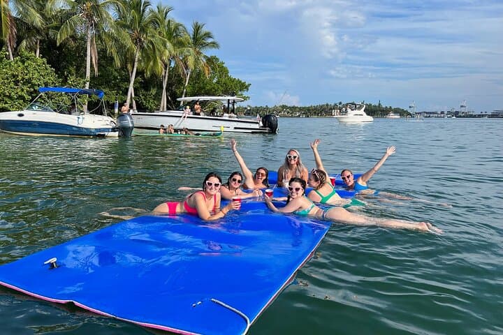 Premium Miami Yacht Tour on Biscayne Bay: Captain, Champagne, and Sandbar Party photo 3