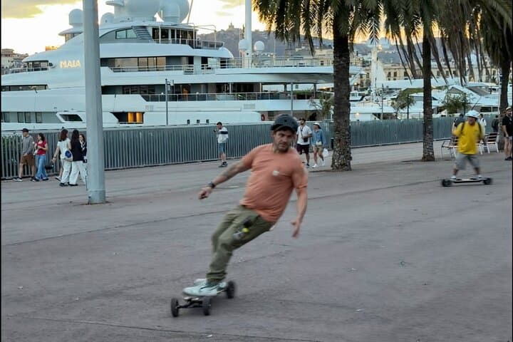 Glide Barcelona's Waterfront: E-Skate Tour from Forum to W Hotel photo 2