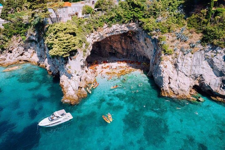 Dubrovnik Sunset Kayak: Old Town Sea Tour with Snorkel & Wine photo 4